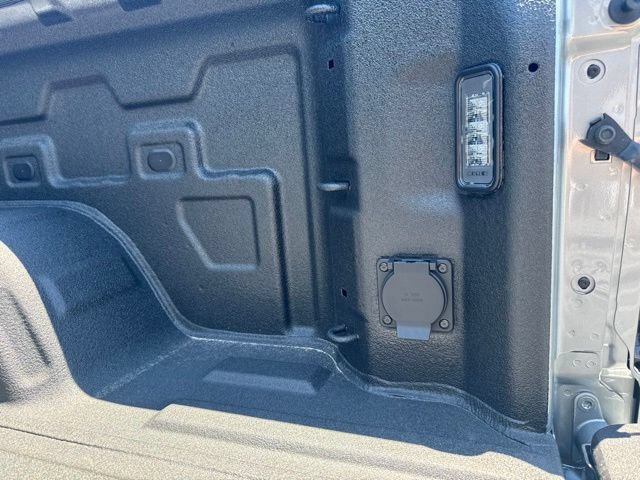 New 2026 GMC Sierra 1500 AT4 w/ AT4 Premium Package AWD/4WD image 15