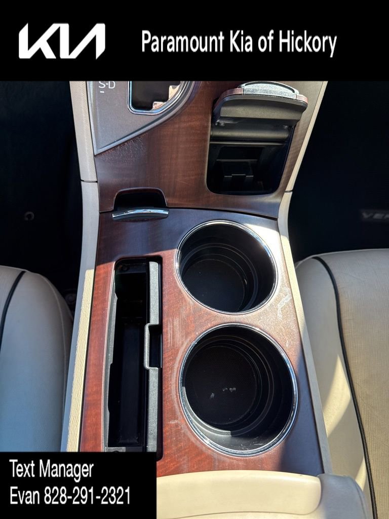 Used 2011 Toyota Venza AWD image 26