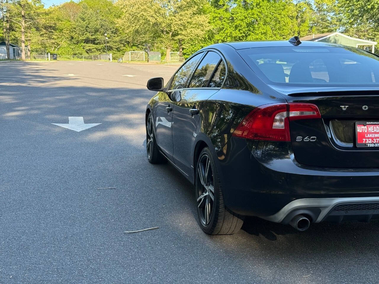 Used 2017 Volvo S60 T6 R-Design Platinum AWD/4WD image 8