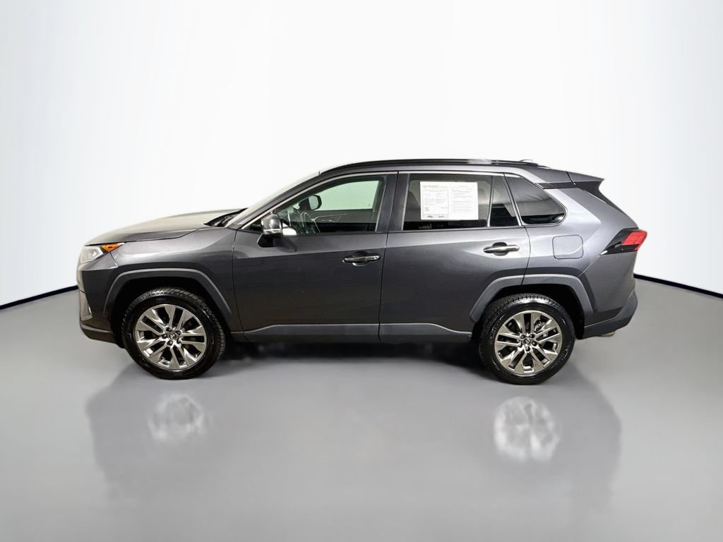 Certified 2019 Toyota RAV4 Limited w/ Cold Weather Package AWD/4WD image 4
