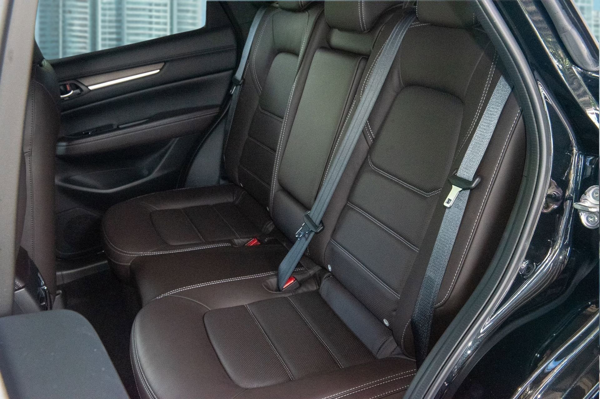 Used 2025 MAZDA CX-5 Signature image 7