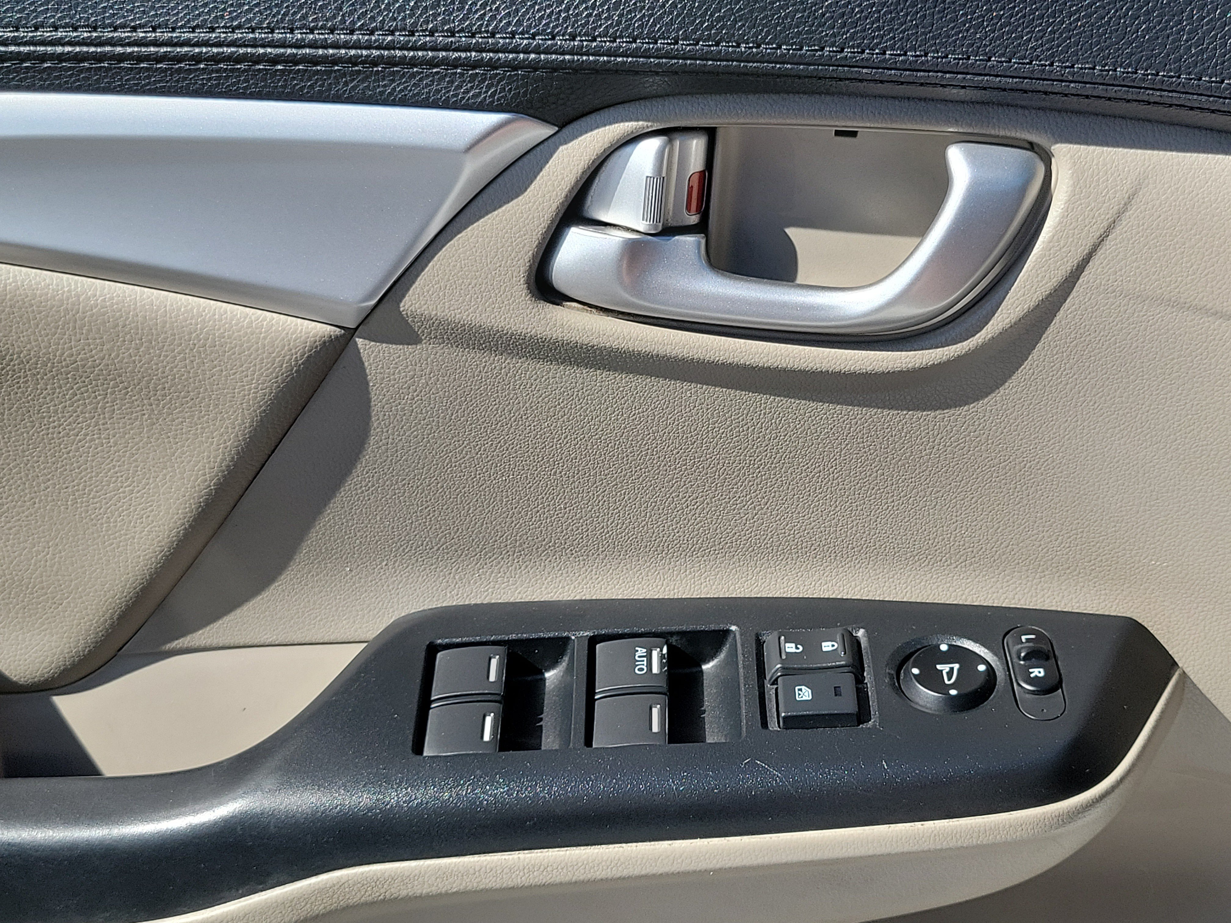 Used 2014 Honda Civic EX-L image 13