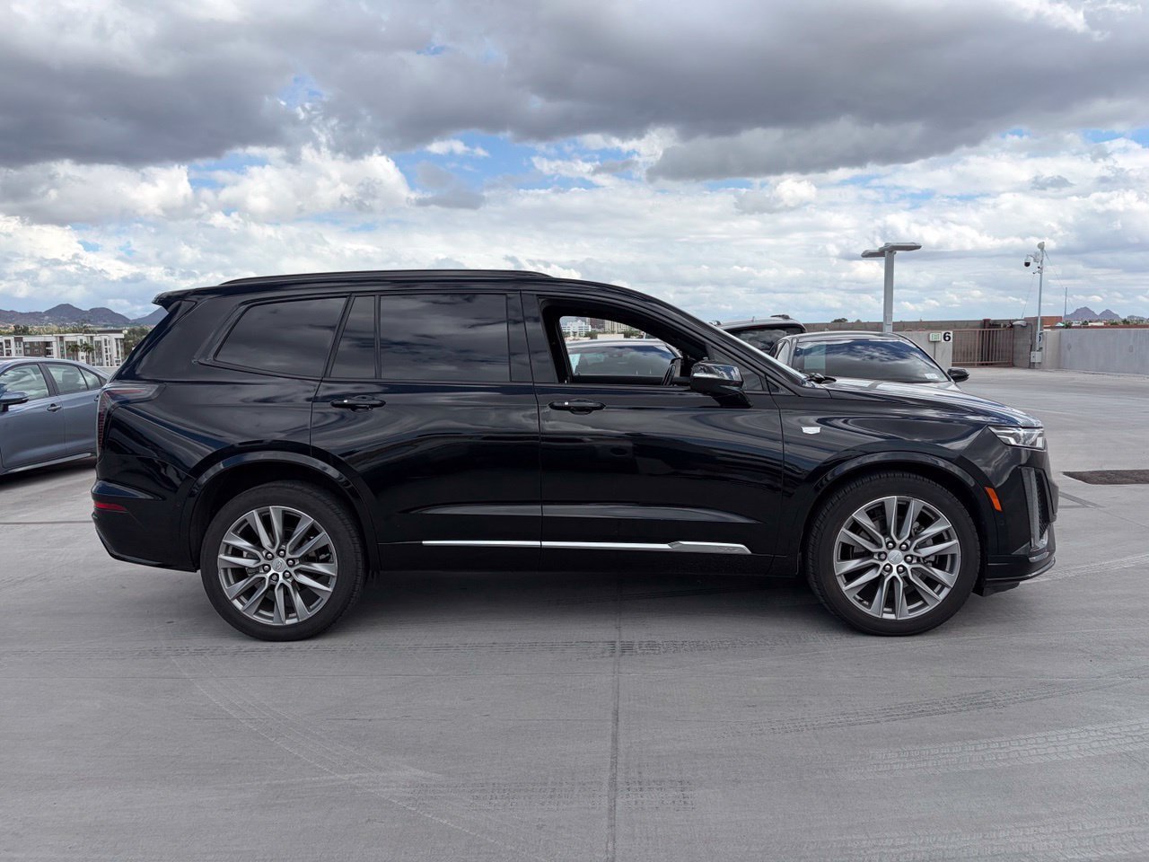 Used 2020 Cadillac XT6 Sport AWD/4WD image 3