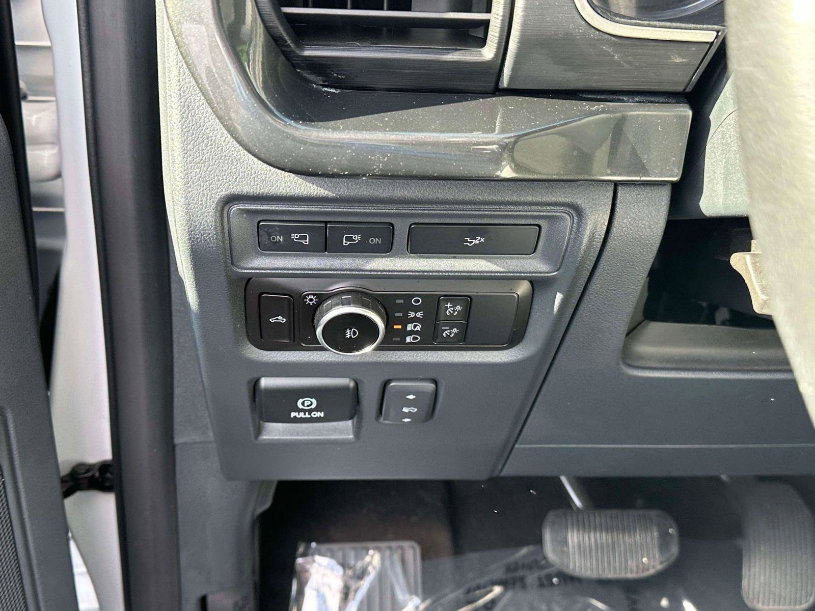 Used 2023 Ford F150 XLT w/ Equipment Group 302A High image 18