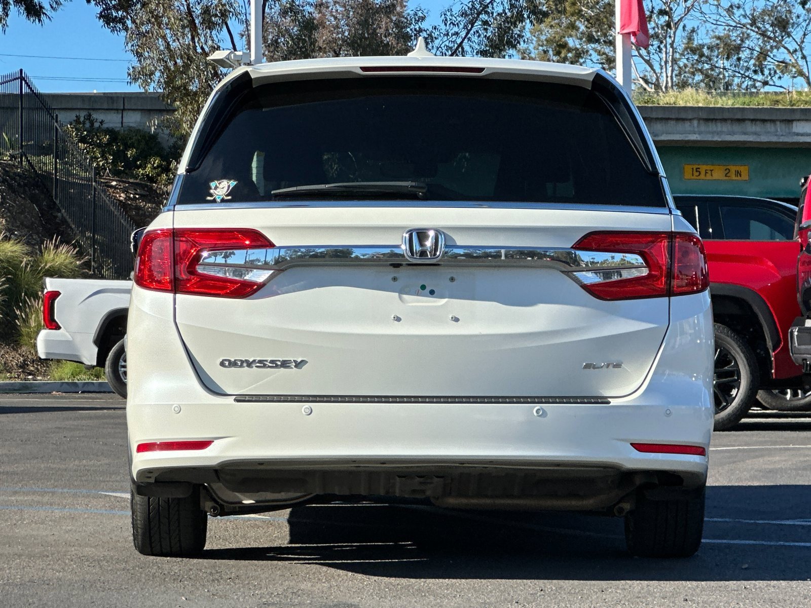 Used 2018 Honda Odyssey Elite image 4