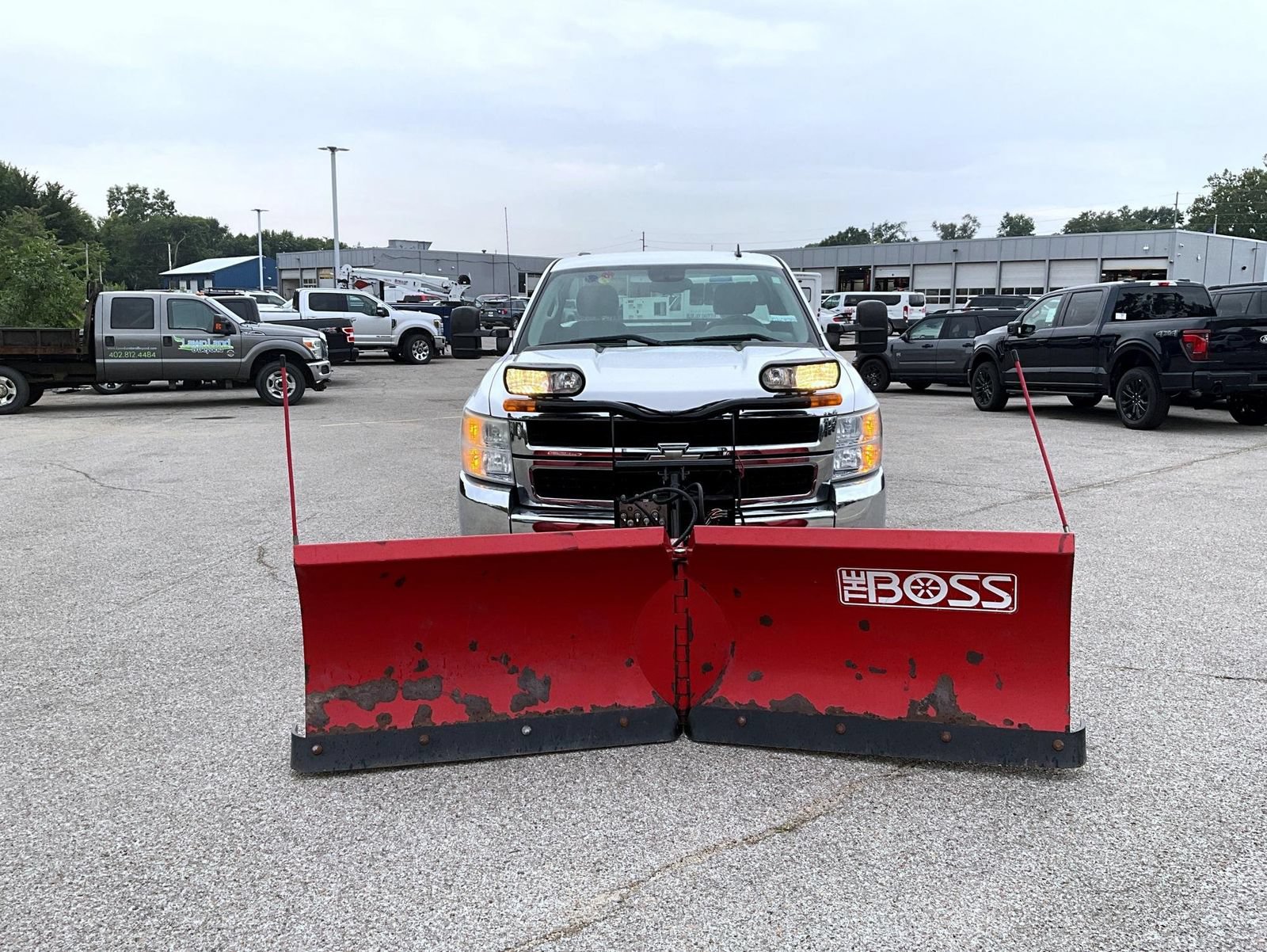 Used 2007 Chevrolet Silverado 2500 W/T w/ Snow Plow Prep Package AWD/4WD image 12