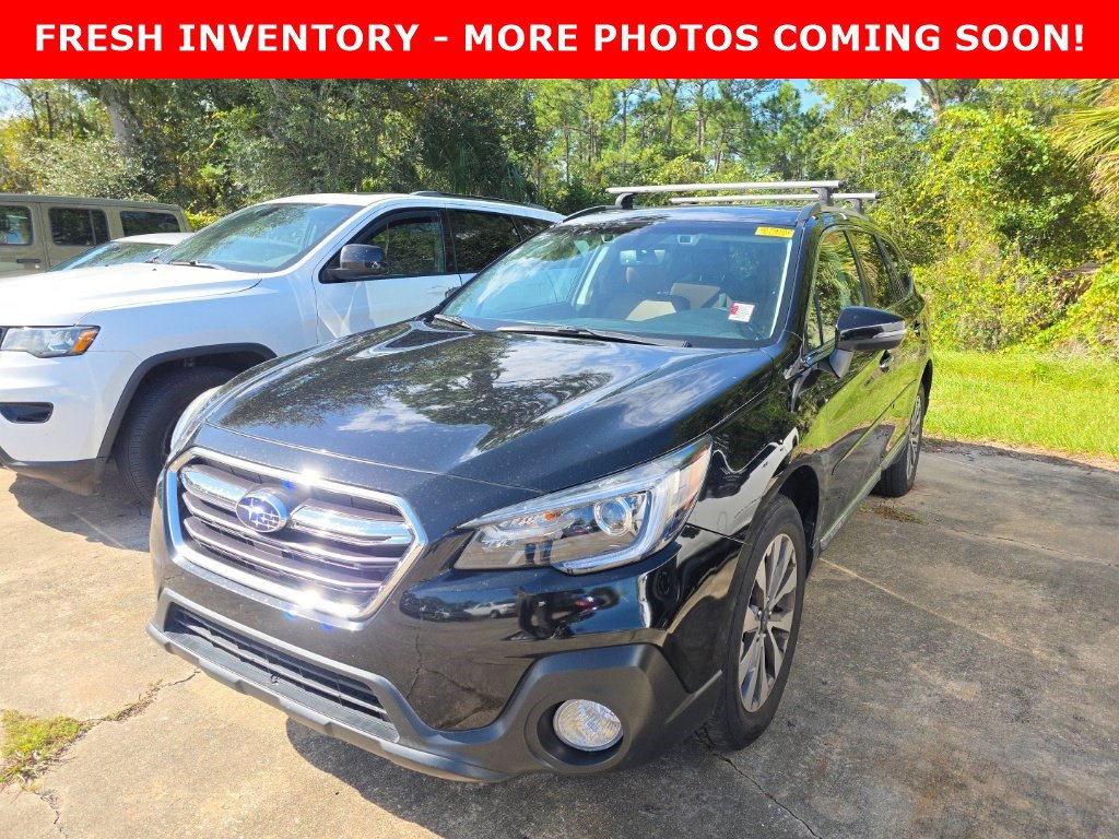 Used 2018 Subaru Outback 2.5i Touring AWD/4WD image 1