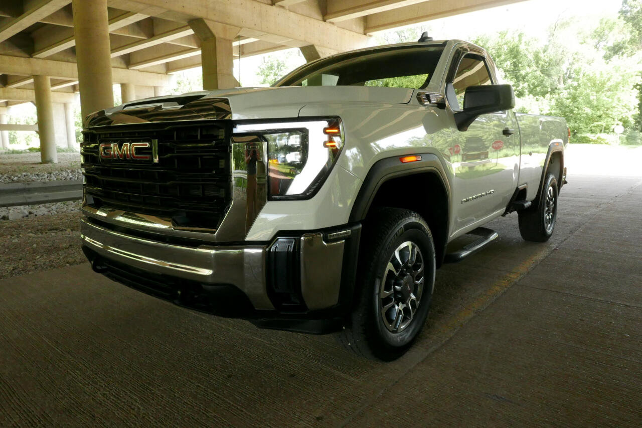 Used 2024 GMC Sierra 2500 Pro w/ Convenience Package image 23