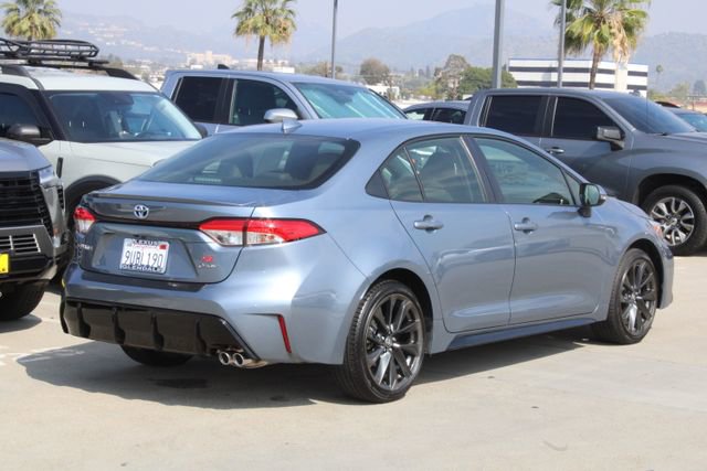 Used 2025 Toyota Corolla SE w/ SE Premium Package image 21