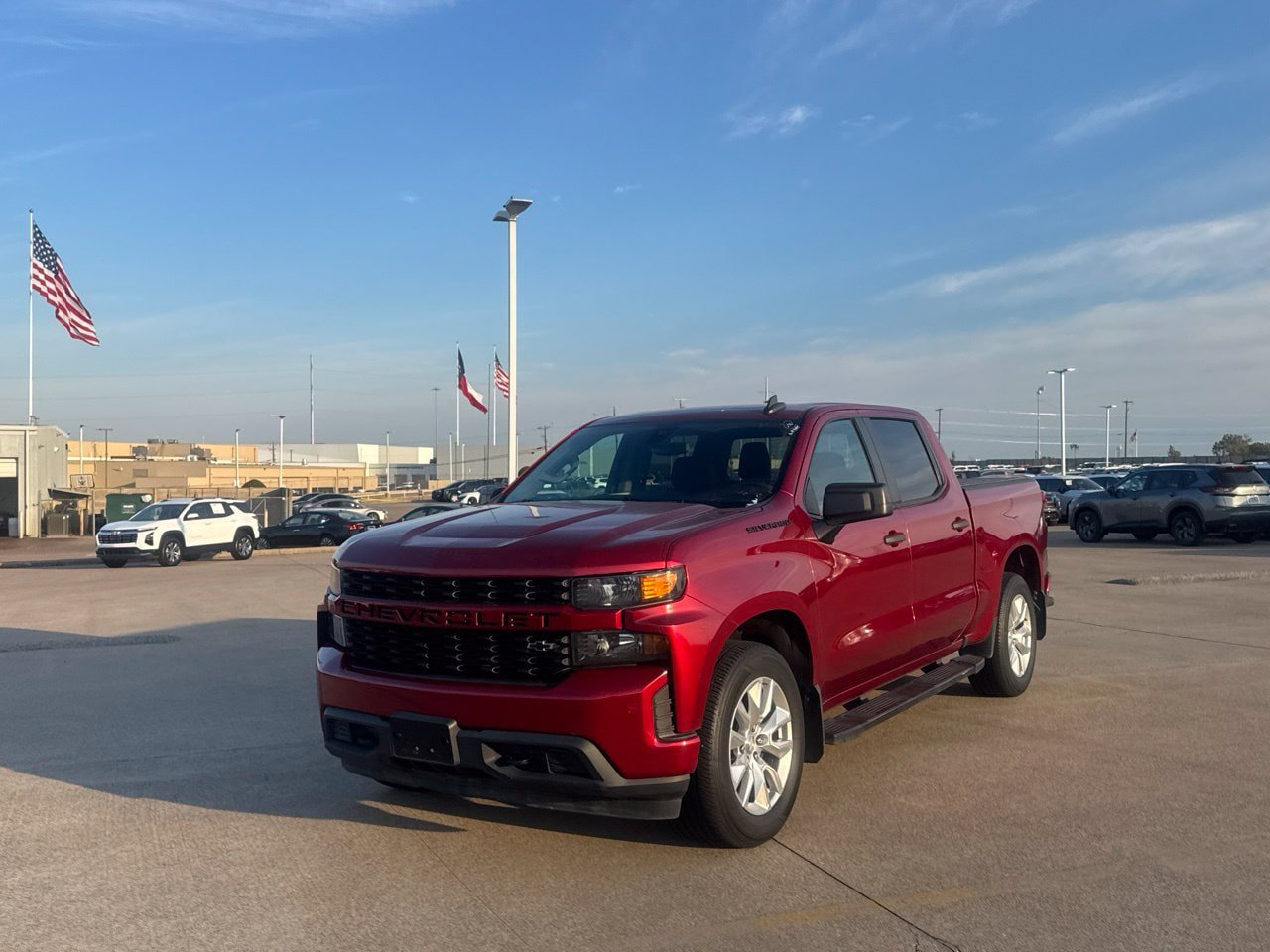 Used 2022 Chevrolet Silverado 1500 Custom w/ LPO, Dark Essentials Package RWD image 8