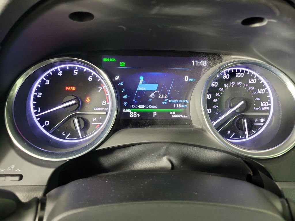 Certified 2019 Toyota Camry XLE FWD image 13
