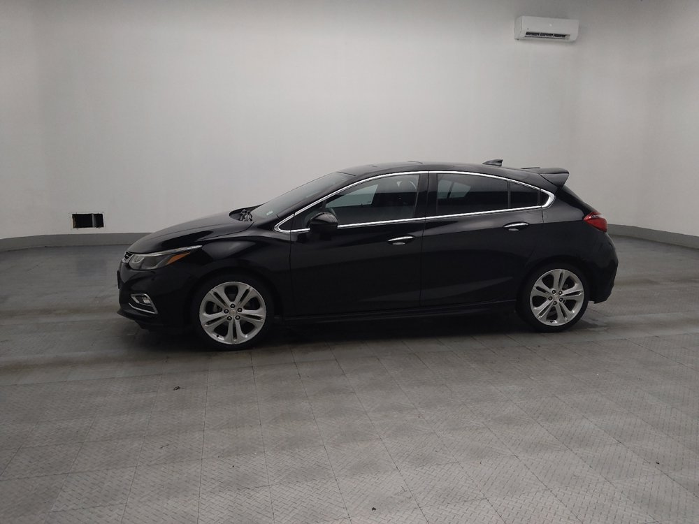 Used 2017 Chevrolet Cruze Premier image 2