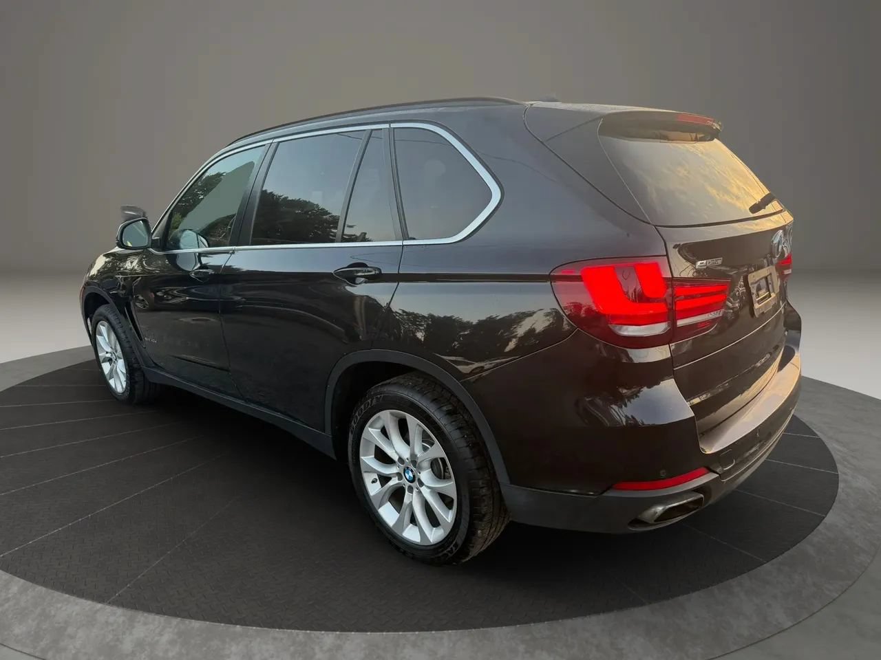 Used 2016 BMW X5 xDrive40e AWD/4WD image 7