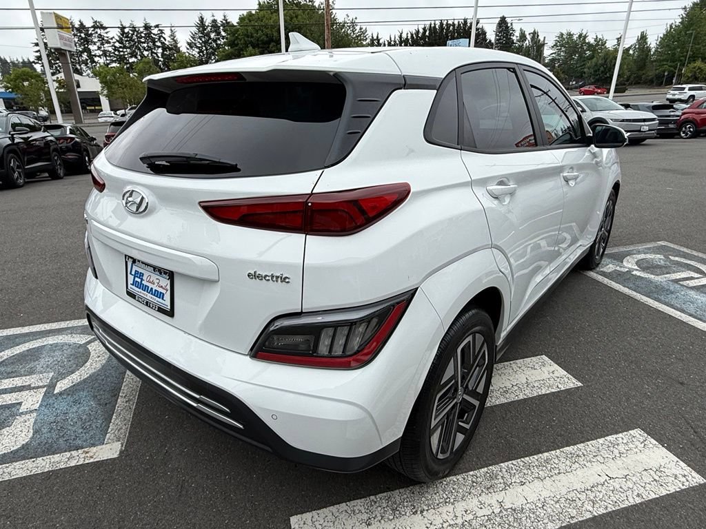 Certified 2023 Hyundai Kona Limited FWD image 5