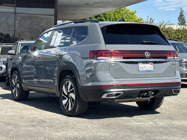 Certified 2025 Volkswagen Atlas SE AWD/4WD image 3