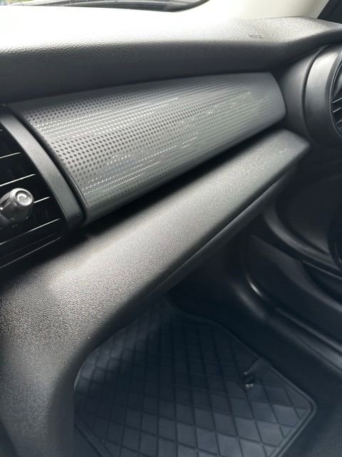 Used 2018 MINI Cooper 2-Door Hardtop FWD image 25