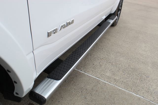 Used 2025 RAM 1500 Laramie w/ Sport Appearance Package image 10
