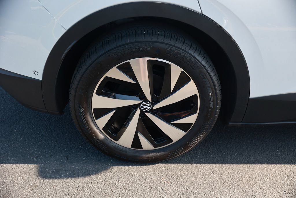 Used 2023 Volkswagen ID.4 Pro RWD image 9