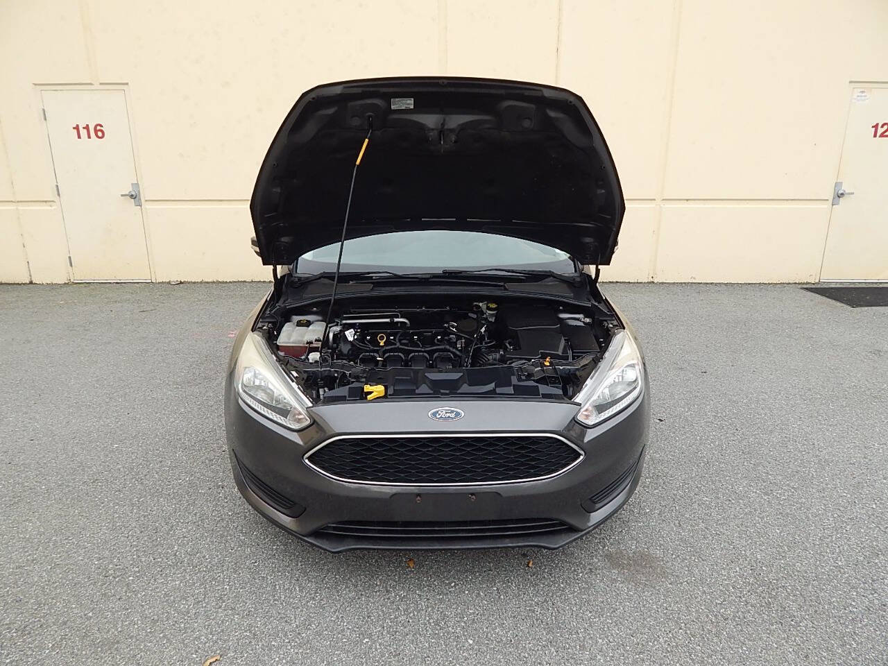 Used 2015 Ford Focus SE image 23