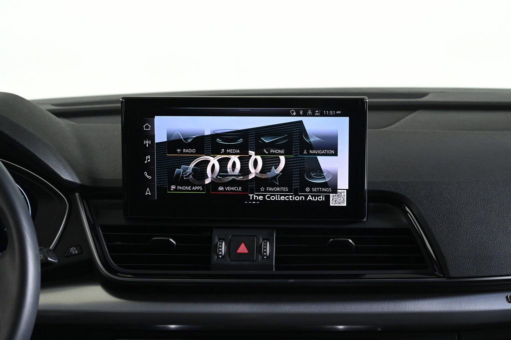 Certified 2025 Audi Q5 2.0T Premium w/ Convenience Plus Package image 13