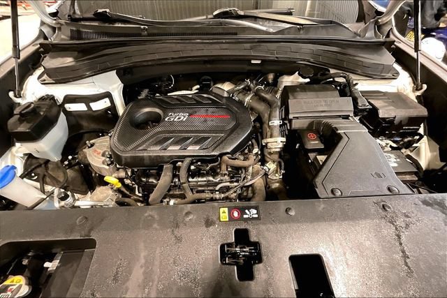Used 2019 Hyundai Santa Fe AWD w/ Cargo Package image 10