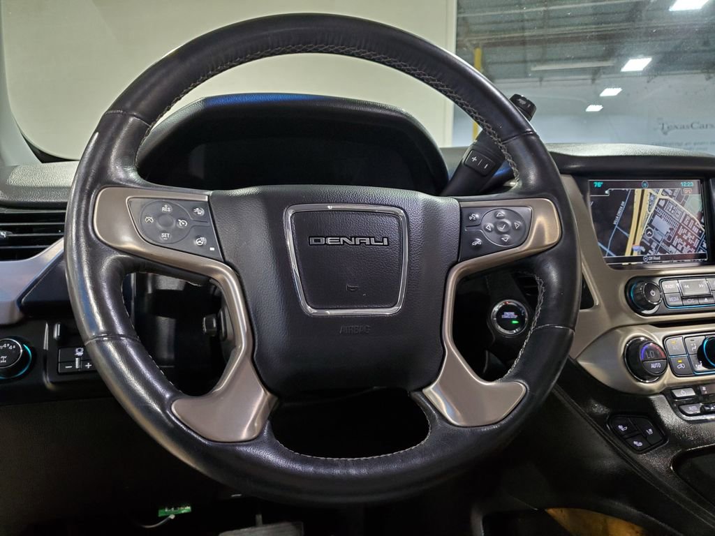 Used 2017 GMC Yukon XL Denali w/ Open Road Package image 34