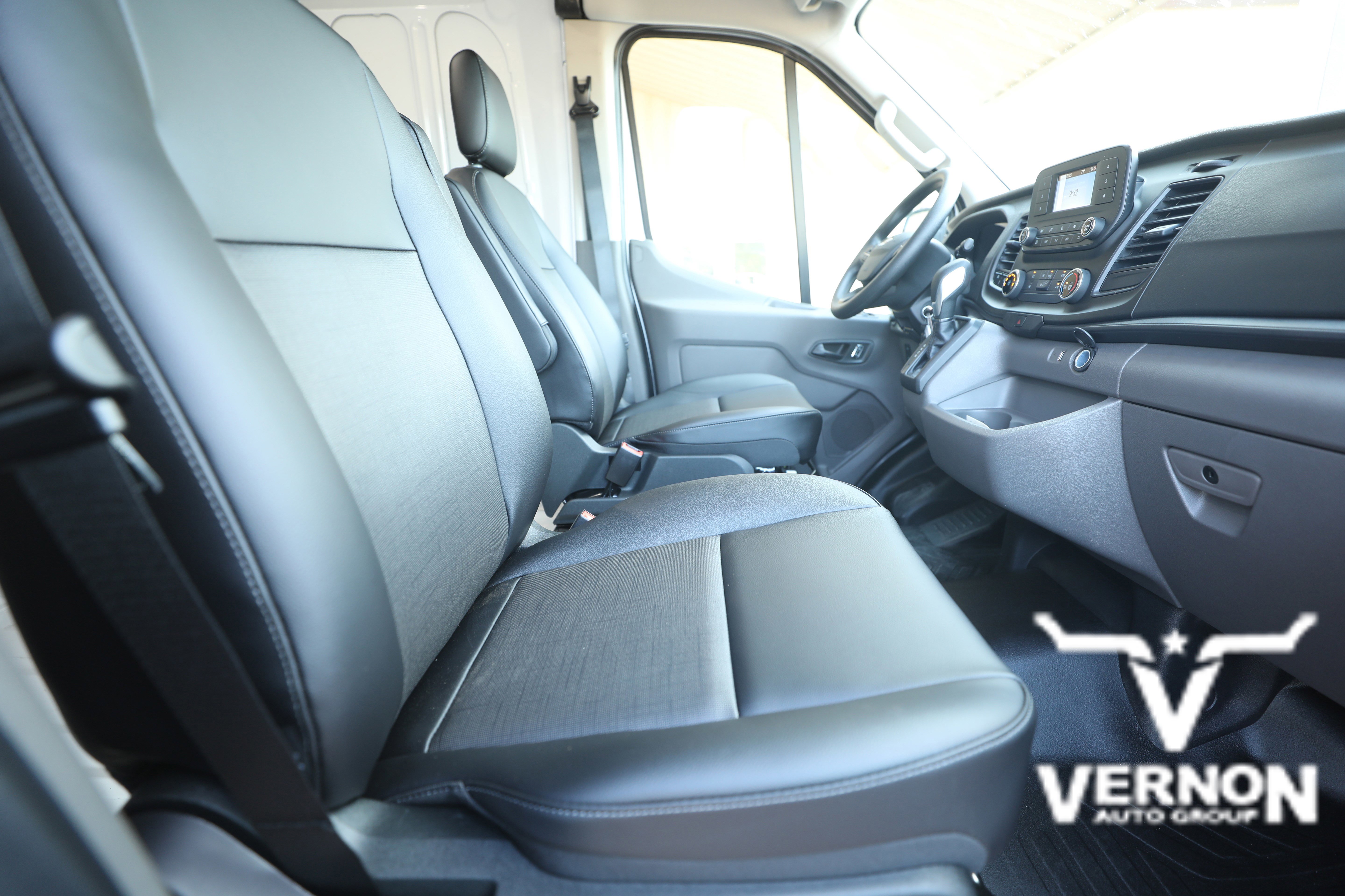 New 2025 Ford Transit 150 148 Medium Roof image 10