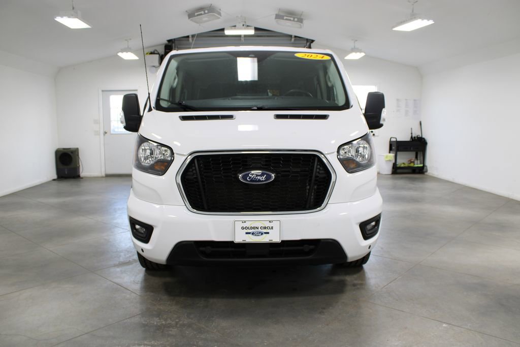 Used 2024 Ford Transit 350 XLT image 3