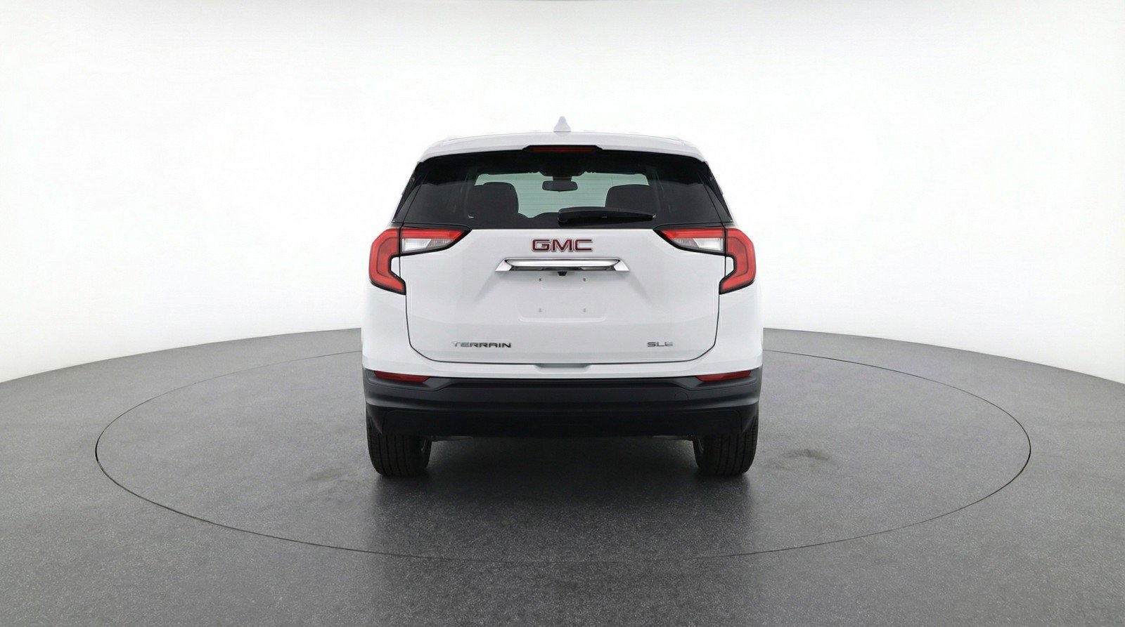 Used 2024 GMC Terrain SLE image 7