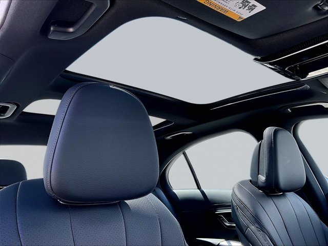 New 2027 Mercedes-Benz E 450 4MATIC Sedan image 30