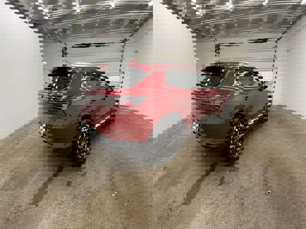 Used 2025 Chevrolet Equinox EV LT w/ Convenience Package image 6