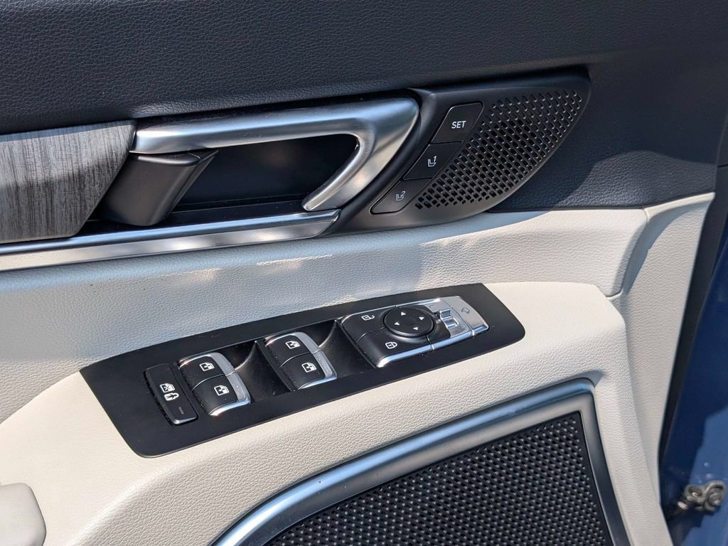 Certified 2025 Kia Telluride SX FWD image 14