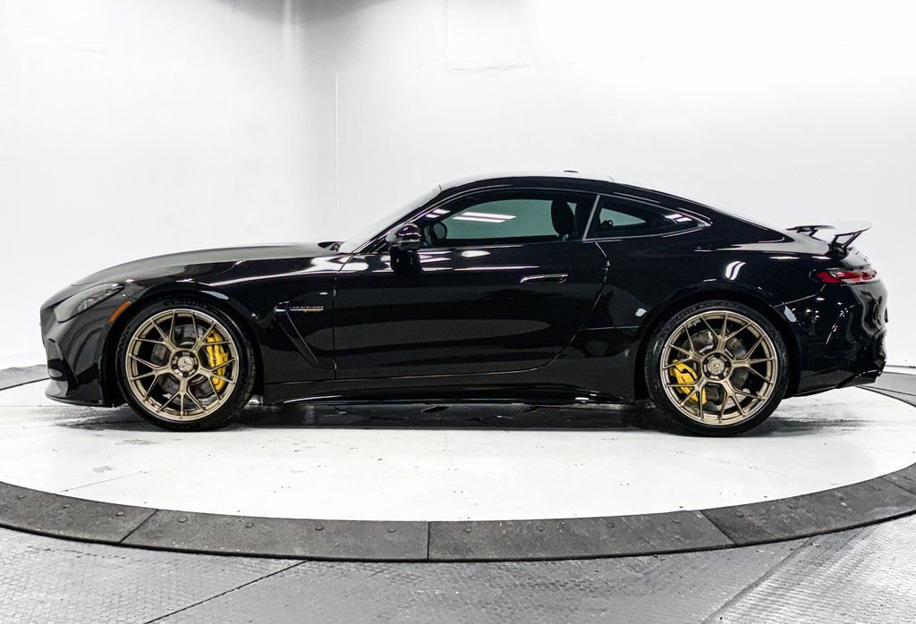 Used 2025 Mercedes-Benz AMG GT 63 image 4