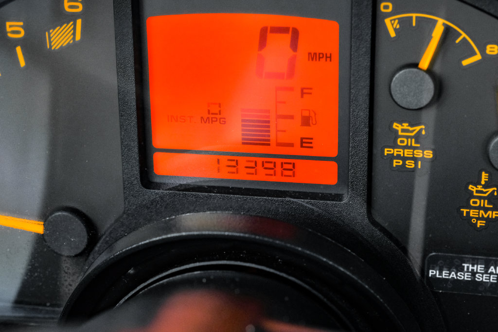 Used 1993 Chevrolet Corvette Coupe RWD image 16