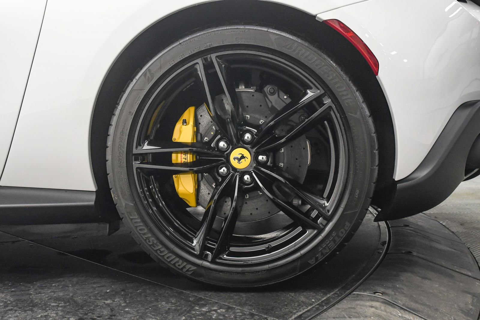 Certified 2024 Ferrari Roma Spider image 36