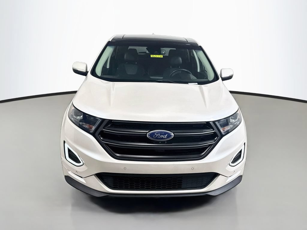 Used 2018 Ford Edge Sport w/ Equipment Group 401A AWD/4WD image 2