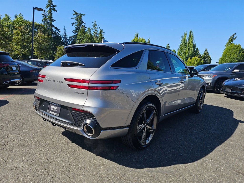 Used 2025 Genesis GV70 3.5T Sport w/ Sport Prestige Package image 7