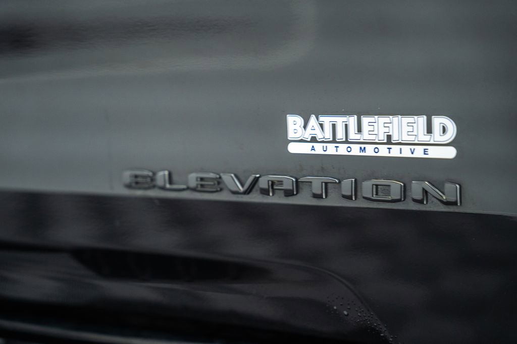 Used 2026 GMC Sierra EV Elevation w/ LPO, Elevation Dark Package AWD/4WD image 10