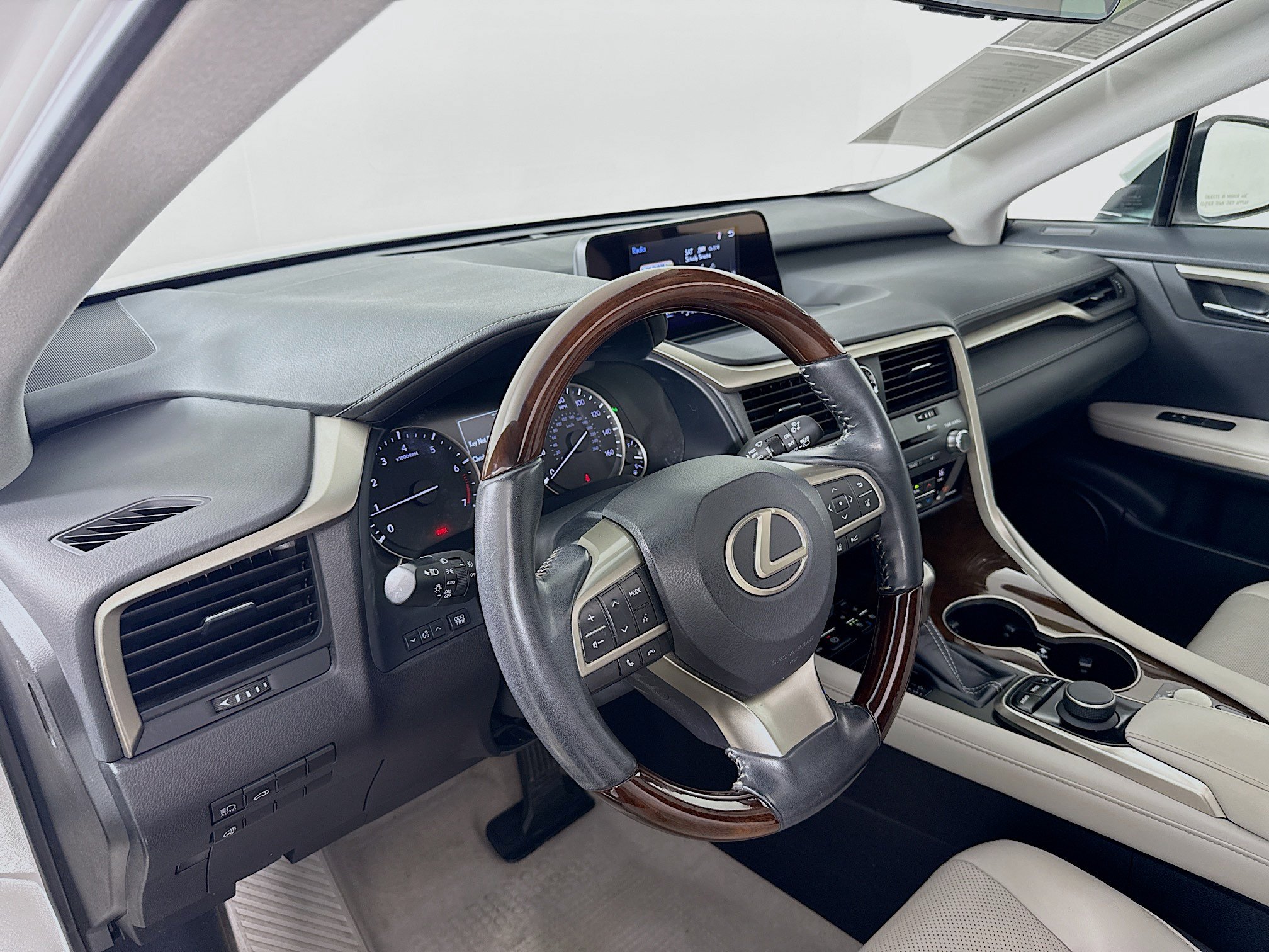 Used 2019 Lexus RX 350 AWD w/ Premium Package image 9