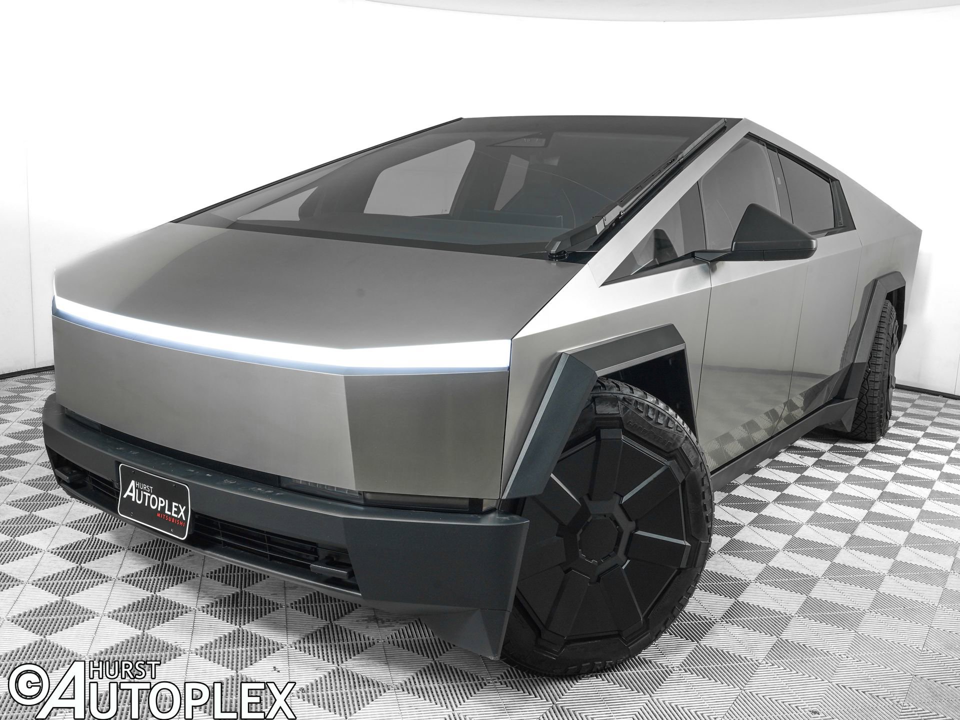 Used 2024 Tesla Cybertruck Cyberbeast AWD/4WD image 1