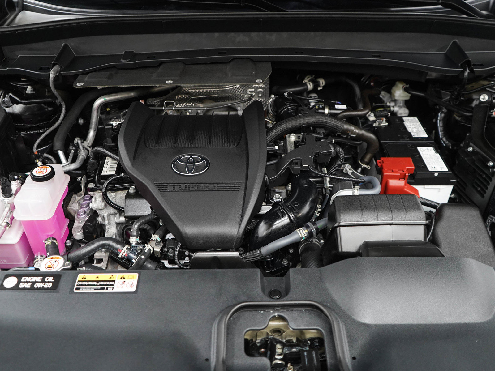 Used 2025 Toyota Grand Highlander AWD image 33