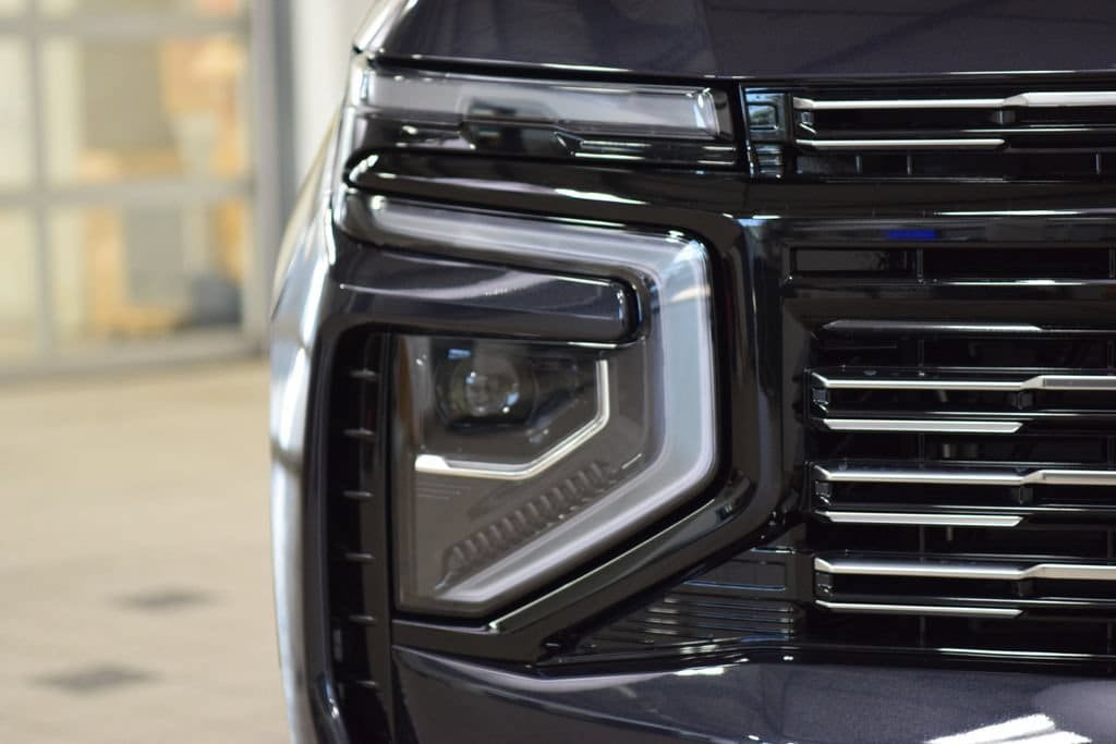 New 2026 Chevrolet Suburban High Country AWD/4WD image 12