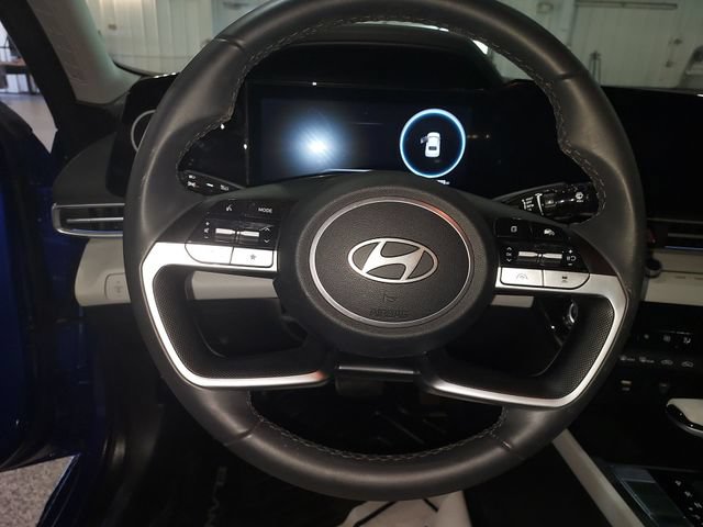 Used 2024 Hyundai Elantra Limited FWD image 20