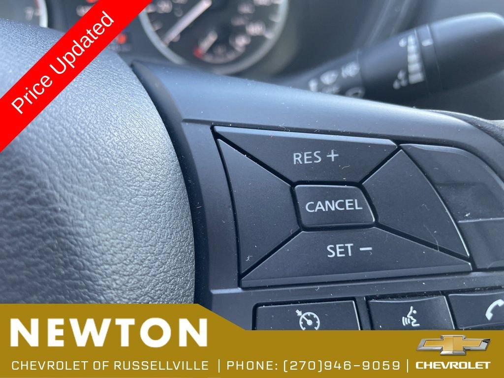 Used 2025 Nissan Sentra S FWD image 17