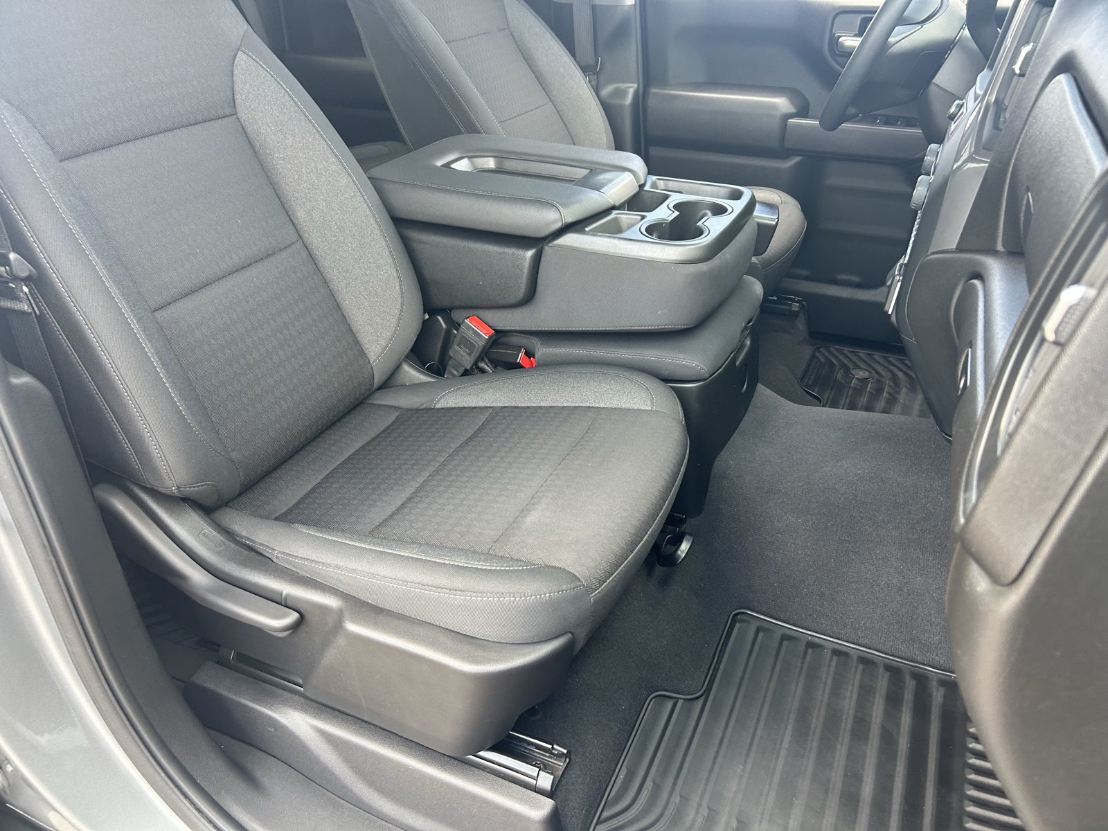 Used 2023 Chevrolet Silverado 1500 Custom RWD image 10
