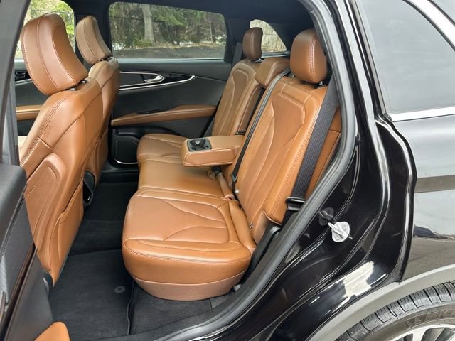 Used 2022 Lincoln Nautilus Reserve image 26