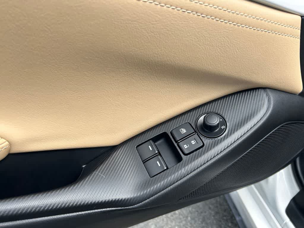 Used 2025 MAZDA MX-5 Miata RF Grand Touring RWD image 18