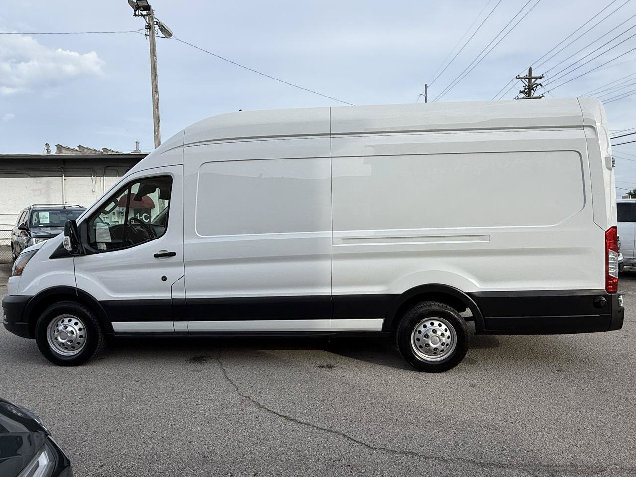 Used 2020 Ford Transit 350 148 High Roof Extended AWD image 3
