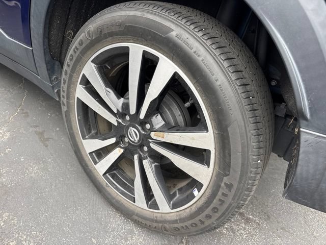 Certified 2020 Nissan Kicks SV FWD image 7