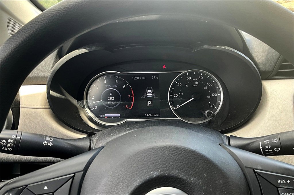 Used 2021 Nissan Versa SV image 19